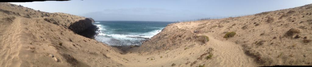 ramosmelian's tweet image. Y tras horas pedaleando, nos encontrados con esta cala entre Tufia y Ojos de Garza #enmarcandograncanaria