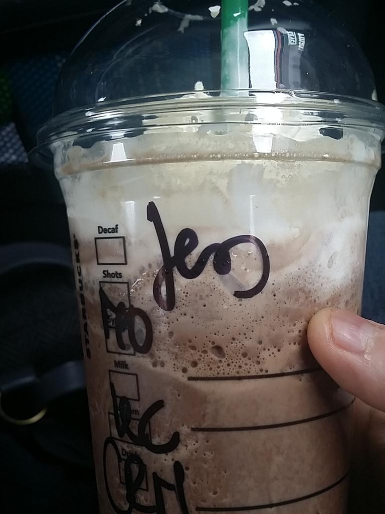 luChen294's tweet photo. Girl at SB asked for my name. I said Chen and even spelt it for her. She wrote down this. Wow. #SBfail http://t.co/TRDWoI3ydv