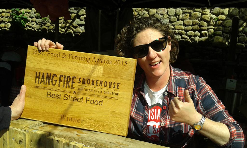 kmflett's tweet photo. .@streetfoodCDF congratulating @hangfirebbq on *the* award http://t.co/c3c5snyB3I