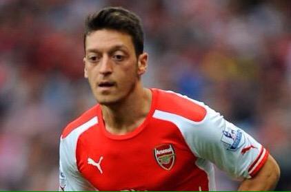 TheHeadtoHead's tweet photo. RT for Özil
FAV for Mata http://t.co/YUs9jcb4e4