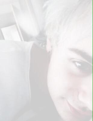Dear5S0S's tweet photo. "dear Michael, your smile is my favorite thing in the whole universe! ilysm thanks for everything ♡.°⑅" http://t.co/HszsWgNXyF