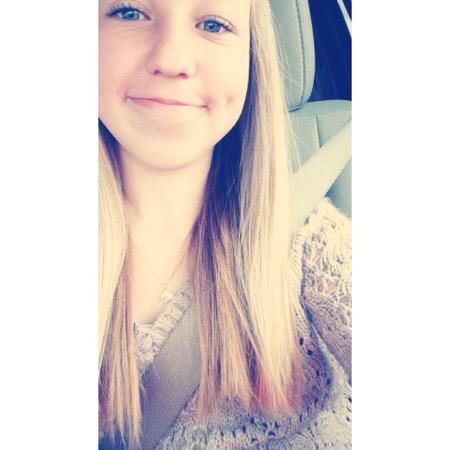 Bee (@_heyimbee) | Twitter