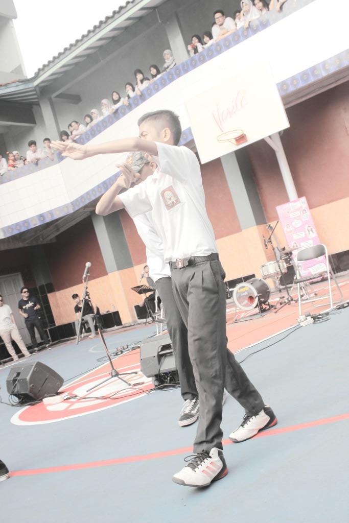 ALMOSH SHUFFLE CREW tweet media