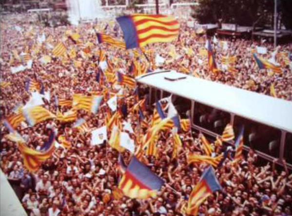 AntimadridVCF's tweet photo. ¡Por lo que hemos vivido, volveremos a ser lo que fuimos! http://t.co/xlKNv6yx9Z