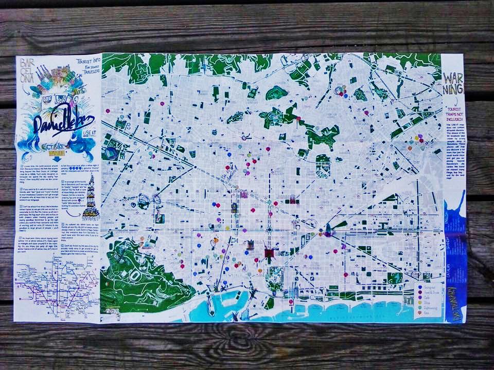 USEITBCN's tweet photo. Més fotos a @skateagorabdn: @danilebron va signar el mapa #useitbcn i ens van dir els millors spots de #Barcelona http://t.co/ntAnqjO2GC