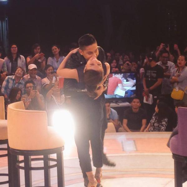 KCDJforever's tweet photo. Excited na ba kayo sa GGV? Kasi ako, excited na excited na jusko 😍💓 http://t.co/N2lr4bNQcQ