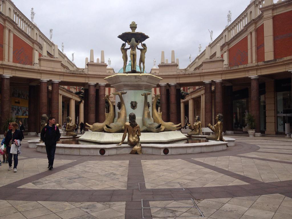 MagicMadeMe_'s tweet image. Face Painting 2-4pm at the new Duplex Farm @LDCManchester Be a little animal! #manchester #facepainter