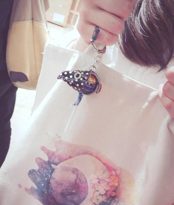 ゆーりちゃんのチュッパホルダーげっとしたよ…!早めに行って本当によかった!!かわいいかわいい。また会いたいな〜〜!