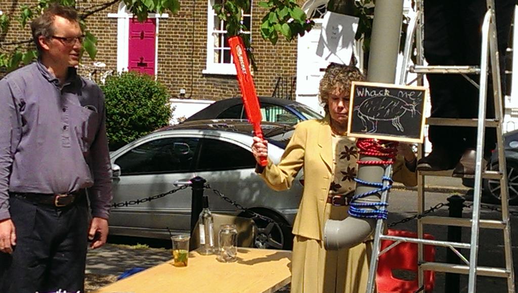 KeaneMJ's tweet image. Local superstar @KateHoeyMP going in to bat on behalf of the community #Kennington Village Fete