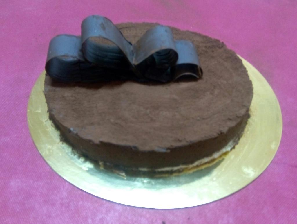 Latahonadeeva's tweet photo. Mousse de chocolate negro! http://t.co/TFRJAyQbRf