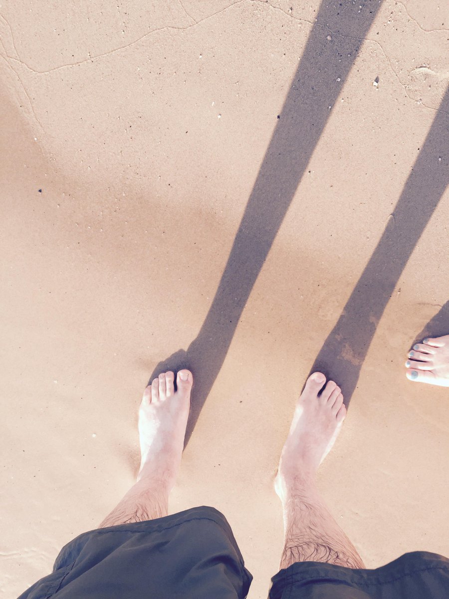CareerUpNow's tweet photo. Step out of your #comfortZone #PB15 #GordonBeach #TelAviv #helloisrael http://t.co/tJytwKdKku