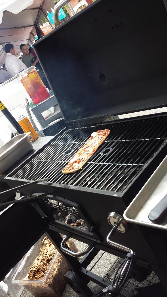 PizzaVinoteca's tweet photo. Prepping some pizzas and firing up the grill... its @TasteArlington time! #TasteARL http://t.co/DrN9RJknGd
