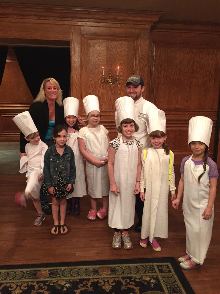 dburgert12's tweet photo. Make A Wish cooking community involvement!@Masiosare1 @Maggianos http://t.co/KLSMbKkWmO