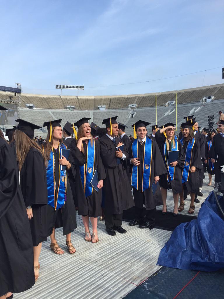 NotreDame's tweet photo. The sun just broke through the clouds as our graduates entered the stadium! Congratulations, #ND2015! http://t.co/FEWPlkQ1b7