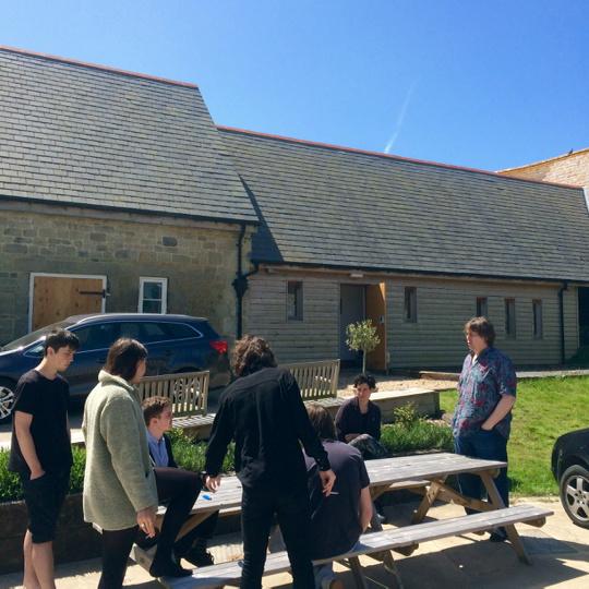 Great times with <a href="/paleseas/">PALE | SEAS</a> and legend Phil Gould <a href="/bongosaloon/">Phil Gould 🇵🇸🖕🥁</a> <a href="/ChaleAbbey/">Chale Abbey Studios</a>