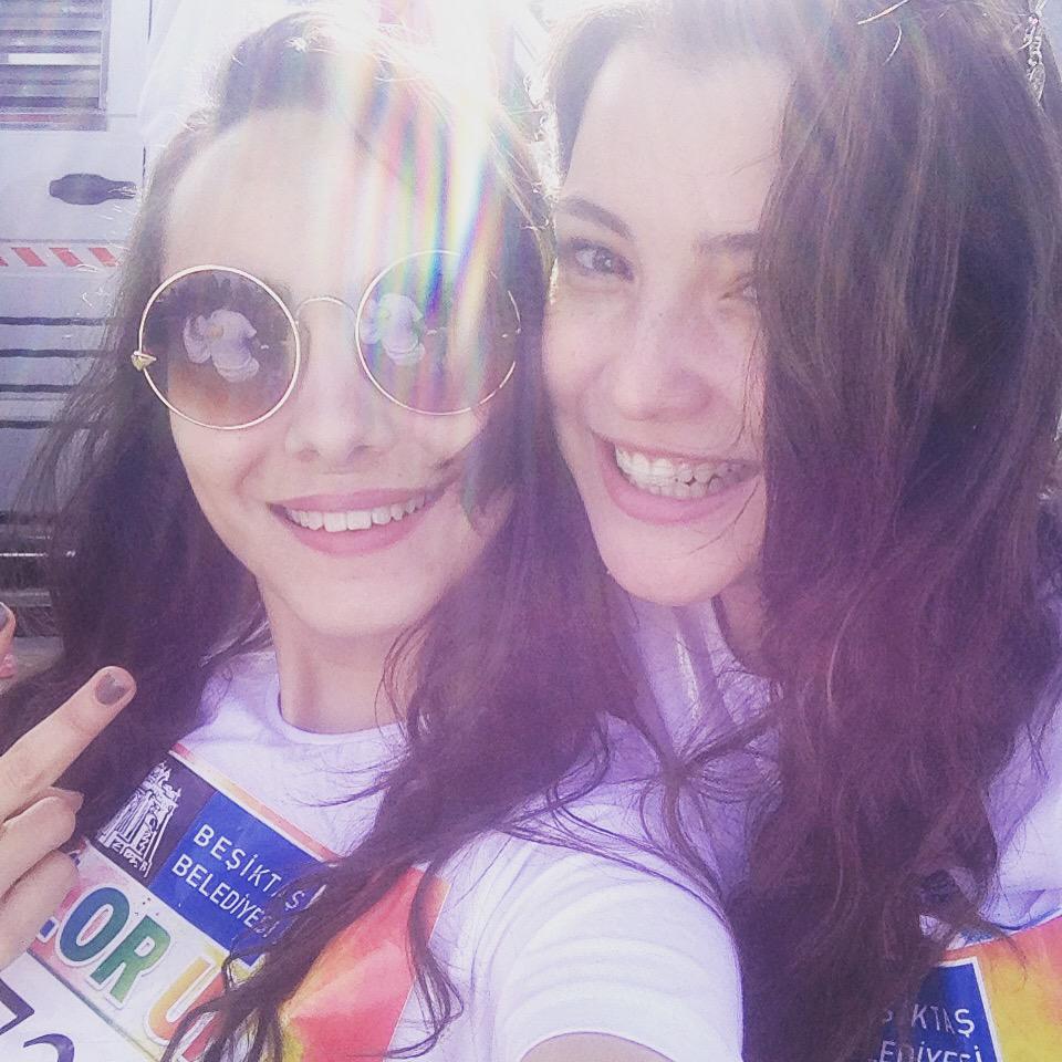BegumFil's tweet photo. #Gençlikbeşiktaşta rekora koşmak istiyo colorup koşusuna dakkalar kala http://t.co/8s3HbHSghl