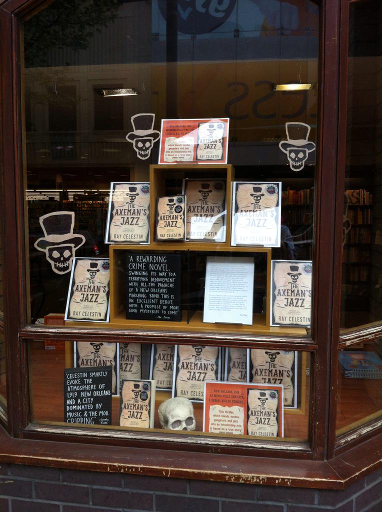 Waterstones262's tweet photo. Chuffed that Ray popped in to sign copies of #AxemansJazz yesterday. Great book. @Sophiemorme @BookshopWindows http://t.co/MefjvOOxbt