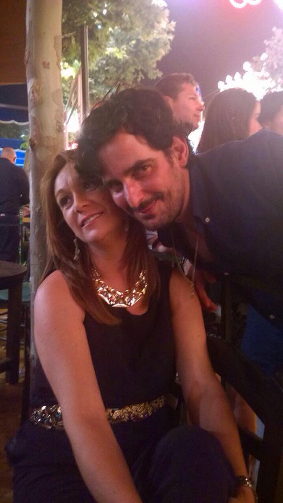antocsapv1's tweet photo. 😜😜😜😜noche de feria 😄 http://t.co/gO5g7KMjAh