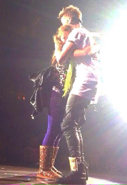 justinavonglow's tweet photo. I want this feeling 😔 #YouDeserveToMeetJustinBieber http://t.co/gYf0ld4vcp
