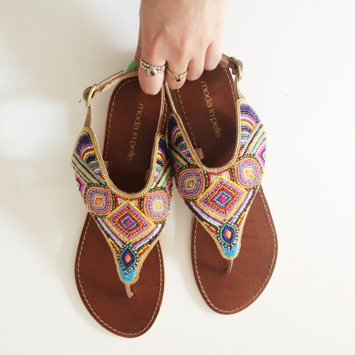 Moda_Shoes's tweet photo. LAST DAY to enter our COMPETITION! You could win our #Nylie sandals, perfect for summer > http://t.co/8XDm8UczUF http://t.co/rOyK1k2CC2