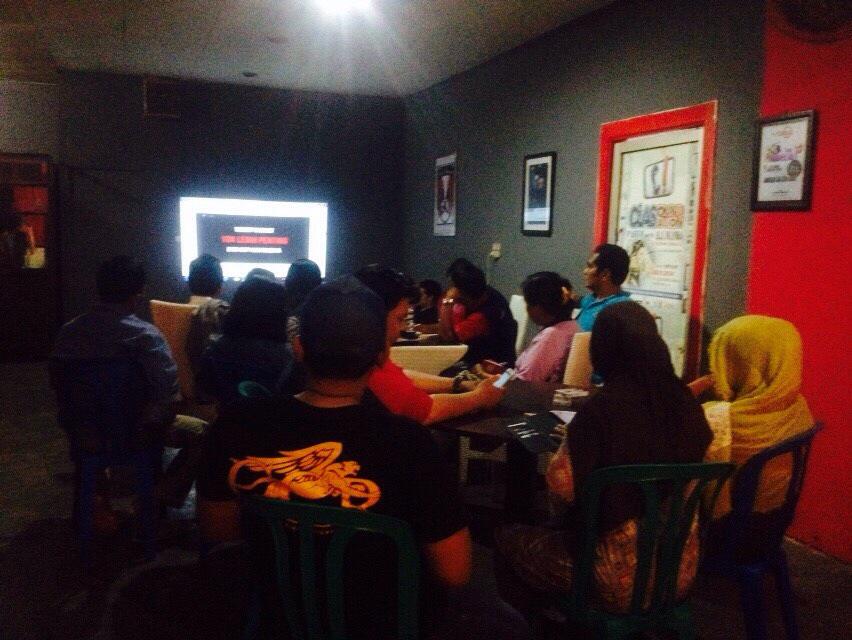 Nobar <a href="/TemanNongkrong/">TEMAN tak Bertitik!</a> WebinarBOM <a href="/DewaEkaPrayoga/">Dewa Eka Prayoga</a> <a href="/fikryfatullah/">Fikry Fatullah</a> <a href="/MotivaTweet/">Bang Mot</a>