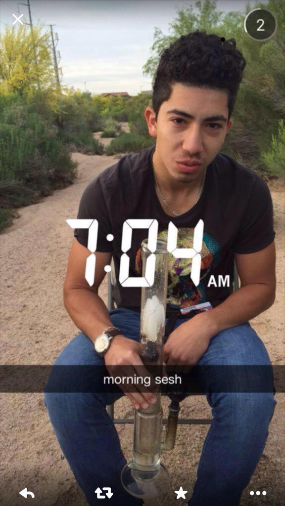 KEEMSTAR's tweet image. Not sure why you guys keep sending this to me, idk who this is &amp;amp; weed is legal so... It's not news.