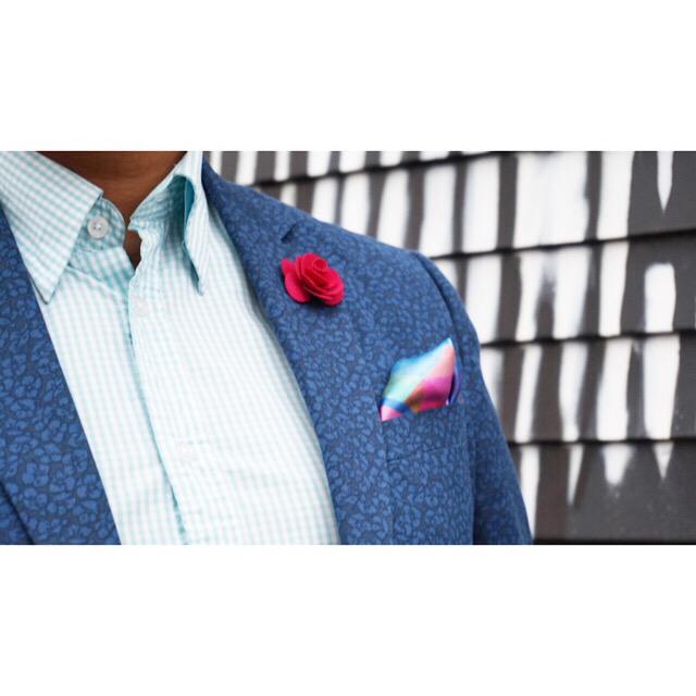 JustSultanTO's tweet photo. Dare to be bold! #JustSultanTO #toronto #fashion #lapelpins #pocketsquare #notjustforhim http://t.co/gM0mEfSlTp