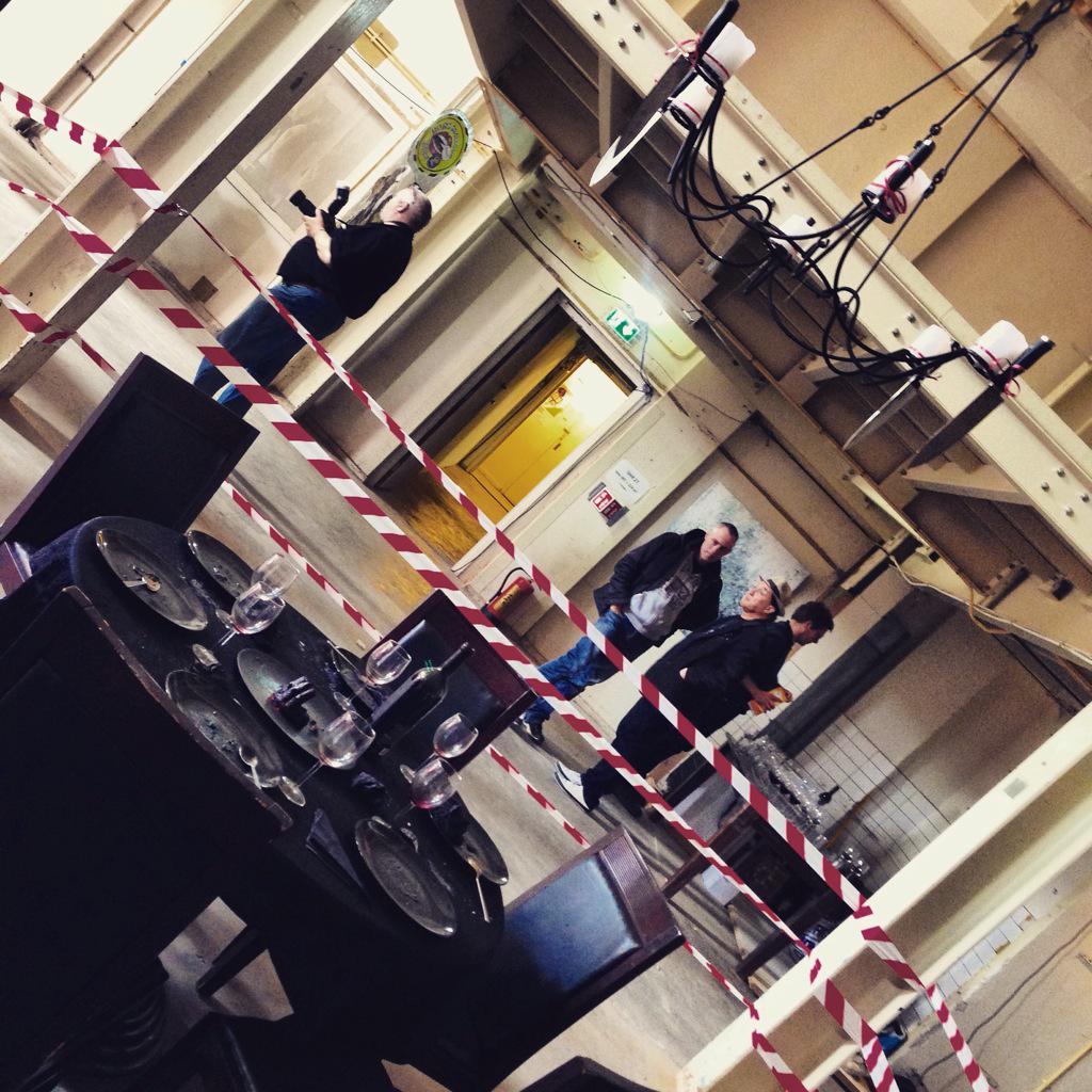 ZaansErfgoed's tweet photo. Laat je nog een uurtje onderdompelen in de surrealistische wereld van de #Opkloppudding #industriecultuur #SADZ15 http://t.co/qyjlzOt7Iy