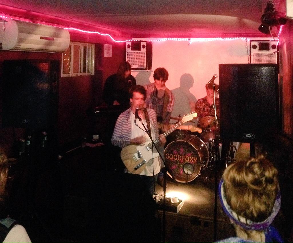 Born_Idle's tweet photo. @goodfoxy_  Friday night with these lads was awesome!!! http://t.co/GLrInqB46h