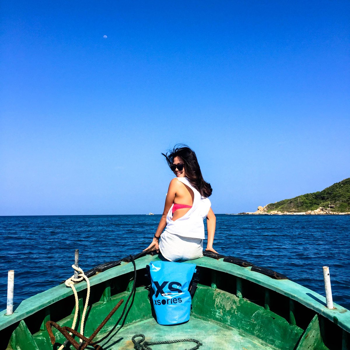 XSories's tweet photo. The #Stuffler water resistant bag, your perfect partner for journeys through the great outdoor:http://t.co/tniLnBfICS http://t.co/KHgSJsJBst