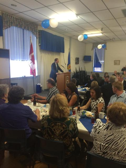 PeterMacKay's tweet photo. Happy to be home  w fam &amp; friends @ a gr8  gathering @ the Pictou Legion. Amazing, caring Cdns+ the best volunteers. http://t.co/RDz125EloZ