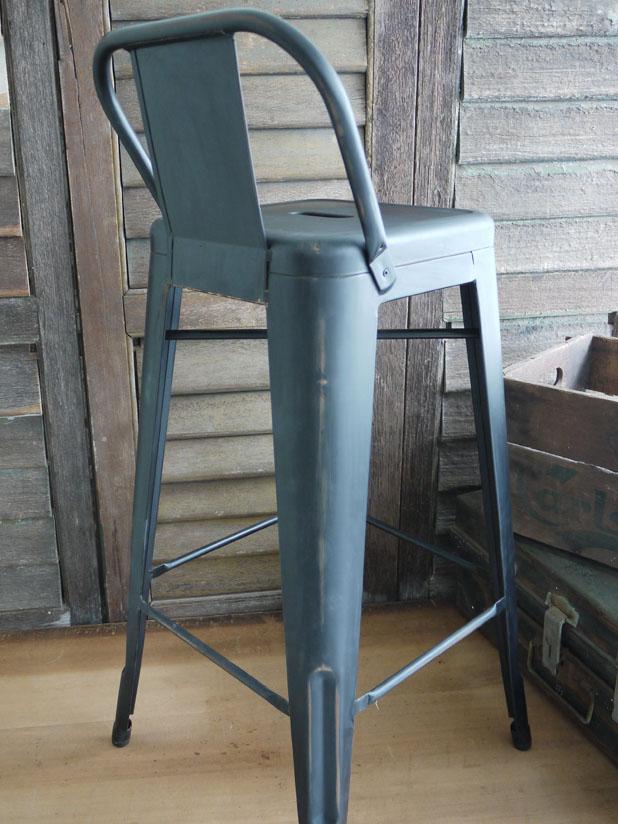 Stoolix's tweet image. Love this metal bar stool #marais