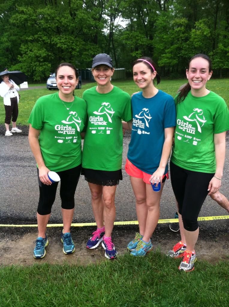 mccann_jon's tweet photo. Dedicated ECS educators empowering girls and women at GOTR 5K today and every day. Love this program!! http://t.co/Xxyr6AbHNo
