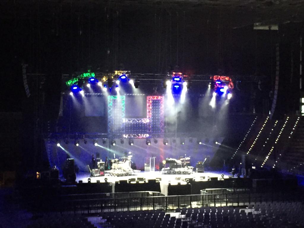 torinoconcerti's tweet photo. @GiannaNannini #HitaliaRocksTour2015 questa sera @palaalpitour vi aspettiamo! Sarà  #UnaScossaMagica d'energia http://t.co/Csx4a1PzEz