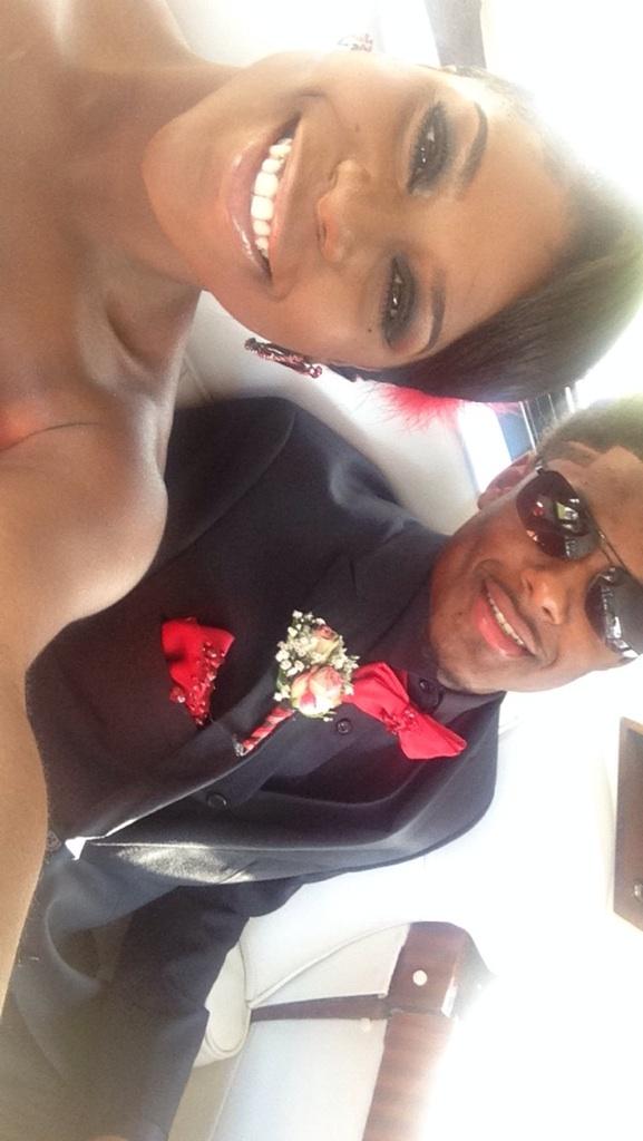 Korel_Smith18's tweet photo. #MiramarProm2015 http://t.co/PzLO08AW9C