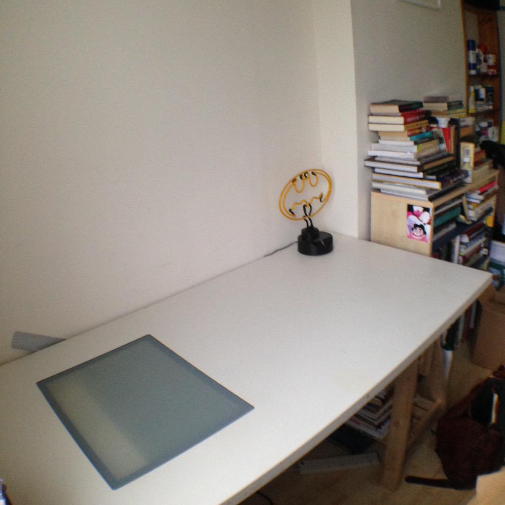 milkandxyz's tweet image. Cleaned up home work space this evening #freshSpace #freshThinking