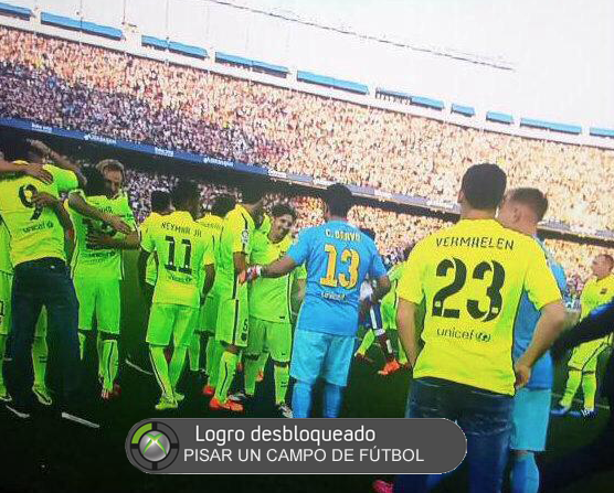 Llourinho's tweet photo. ¡Felicidades @thomasvermaelen! http://t.co/aLw9OcBUvl