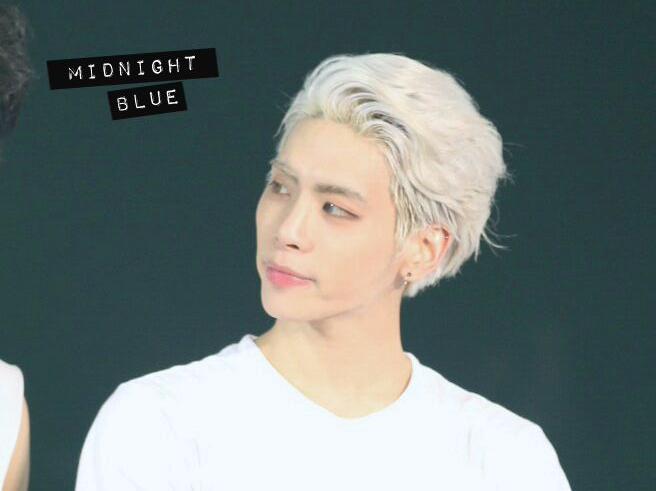  150517 Jonghyun @ 'SHINee World IV in Seoul' - Día 3. CFO1bN4VIAEQtuM