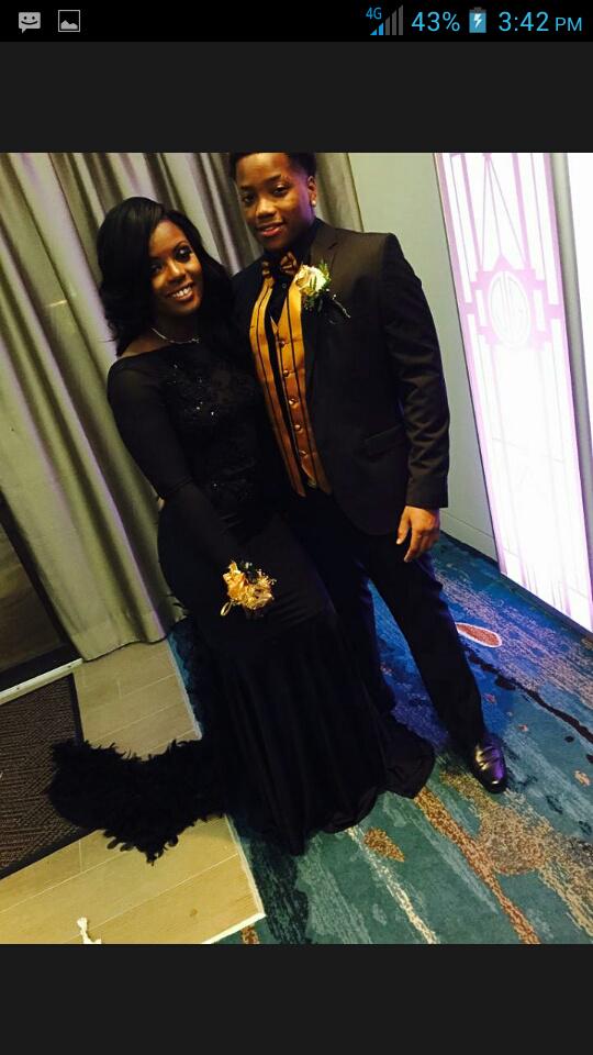 _TeamPink's tweet photo. We just came to shit! #NMBPROM2K15 http://t.co/km3FLs1lhp