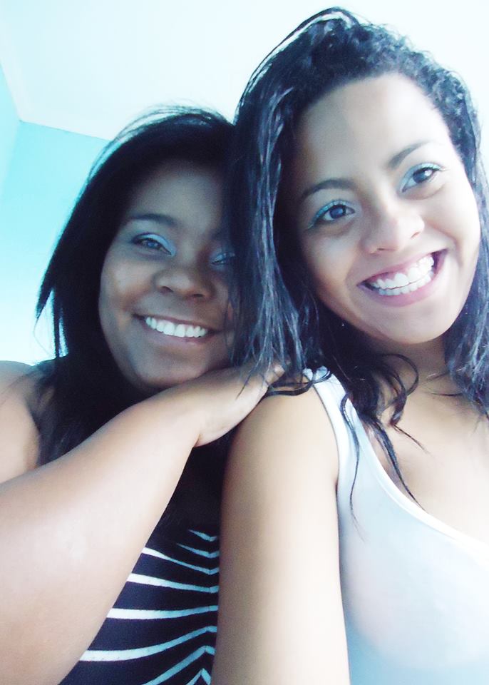 suka_suu's tweet photo. Uma foto cm algm especial? 💘👏🙌 - Biell  - Mãe😊   http://t.co/jamPbo4LQO http://t.co/AMTGEFLli8