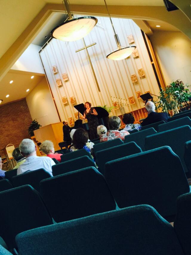 jaronmlegrair's tweet photo. Enjoying #TuesdayMusical's Scholarship Winner's Recital! Wonderful seeing students pursue their passion in the arts. http://t.co/6ABRSxespm
