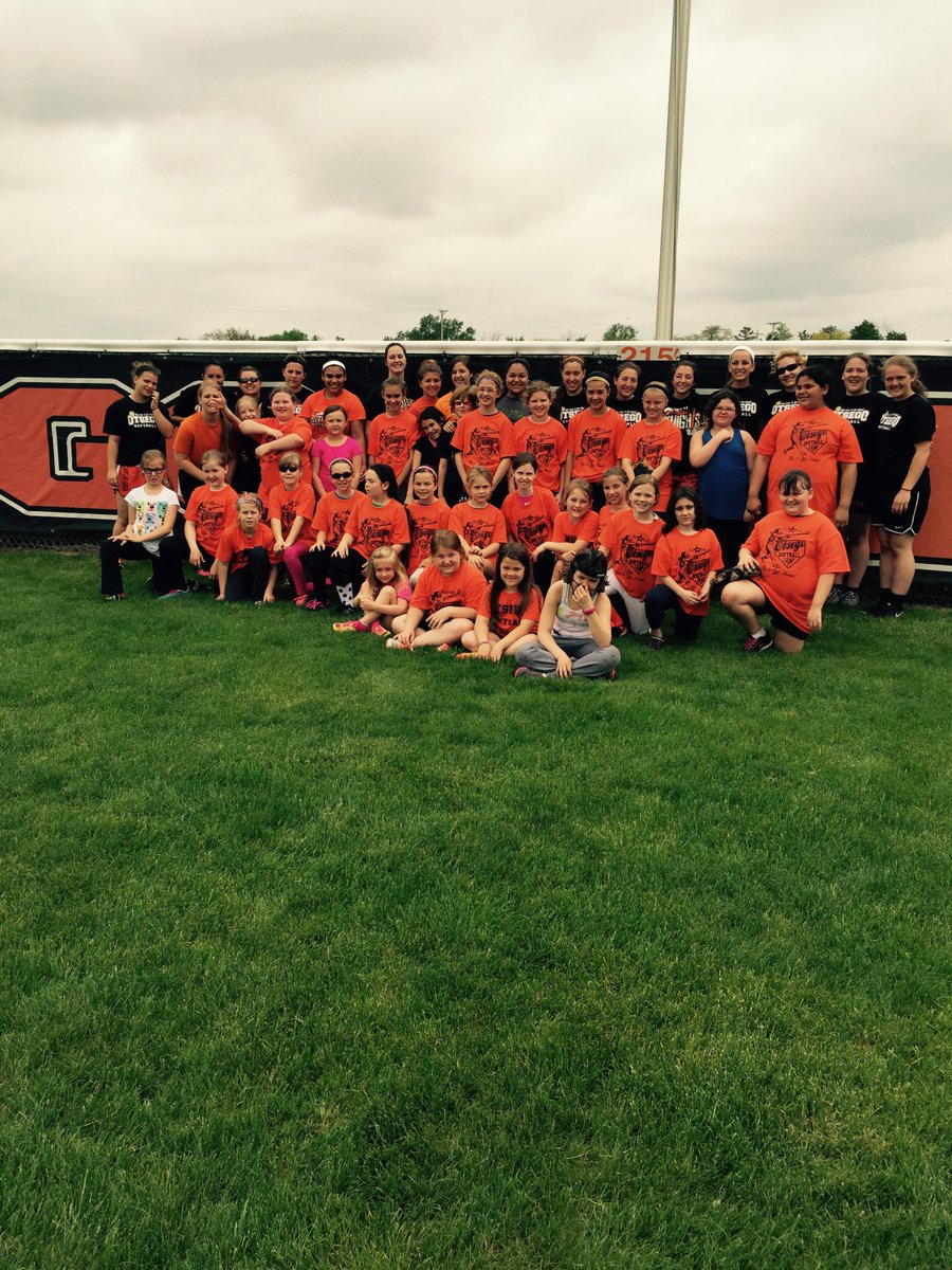 sheperd_dan's tweet photo. 2nd annual Otsego softball camp was a great success.  Thanks to all the high school players for all your work. http://t.co/4ahu5ZTFEZ