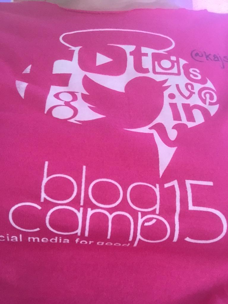 BloggingGhana's tweet image. Afternoon! Our #blogh meetup @ispacegh just started. Are you coming? We will review #BlogCamp15 &amp;amp; #dumsormuststop