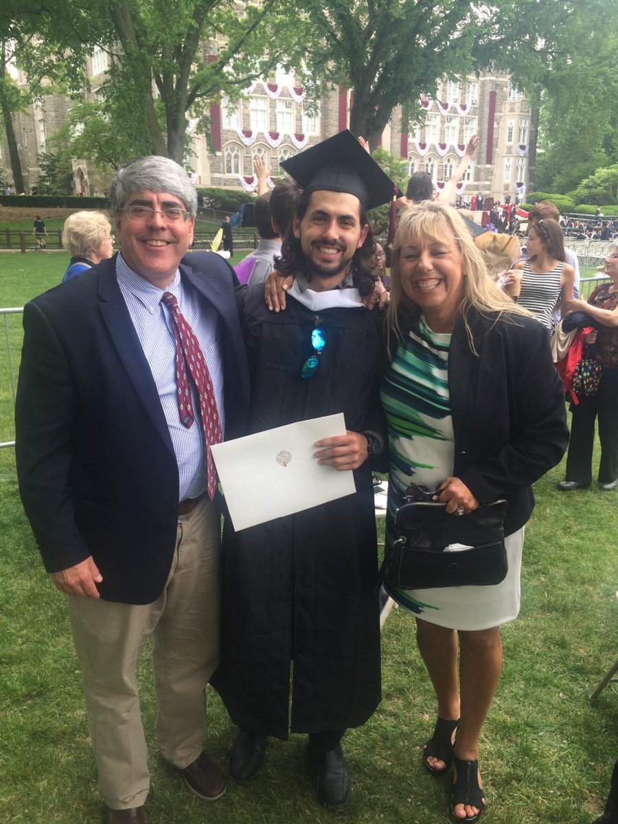 AnthonyDeSisto's tweet photo. Marc's graduation #Fordham2015 http://t.co/FnIpiv2oJf