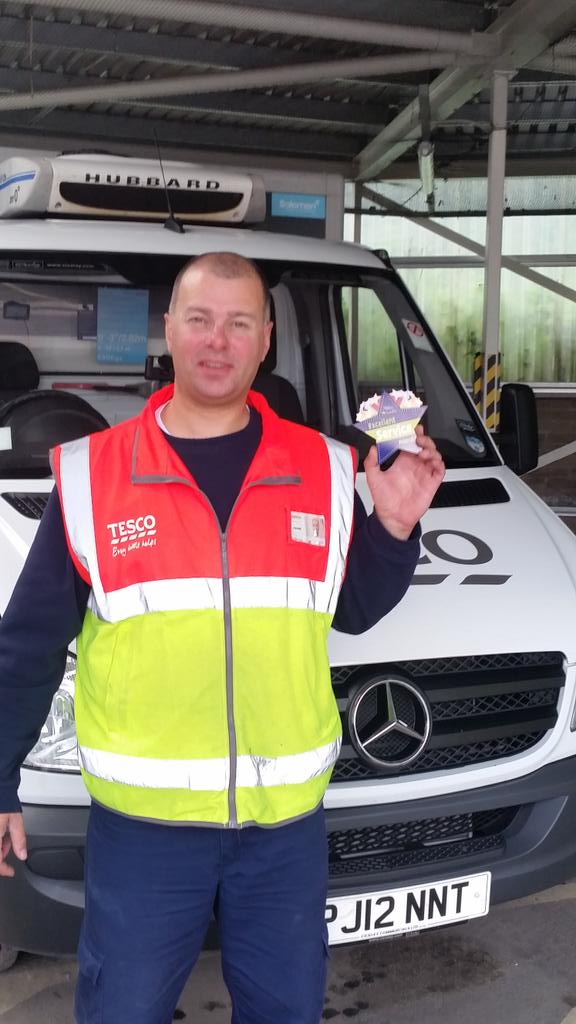 Simon Whale tweet media