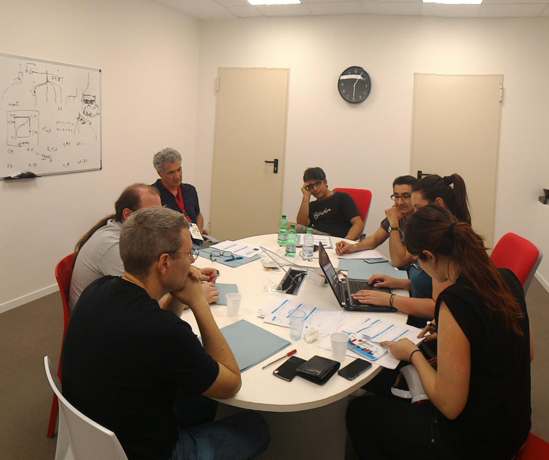 eudigio's tweet image. La giuria sta decidendo.....chi vincerà?! #hackdisabilities