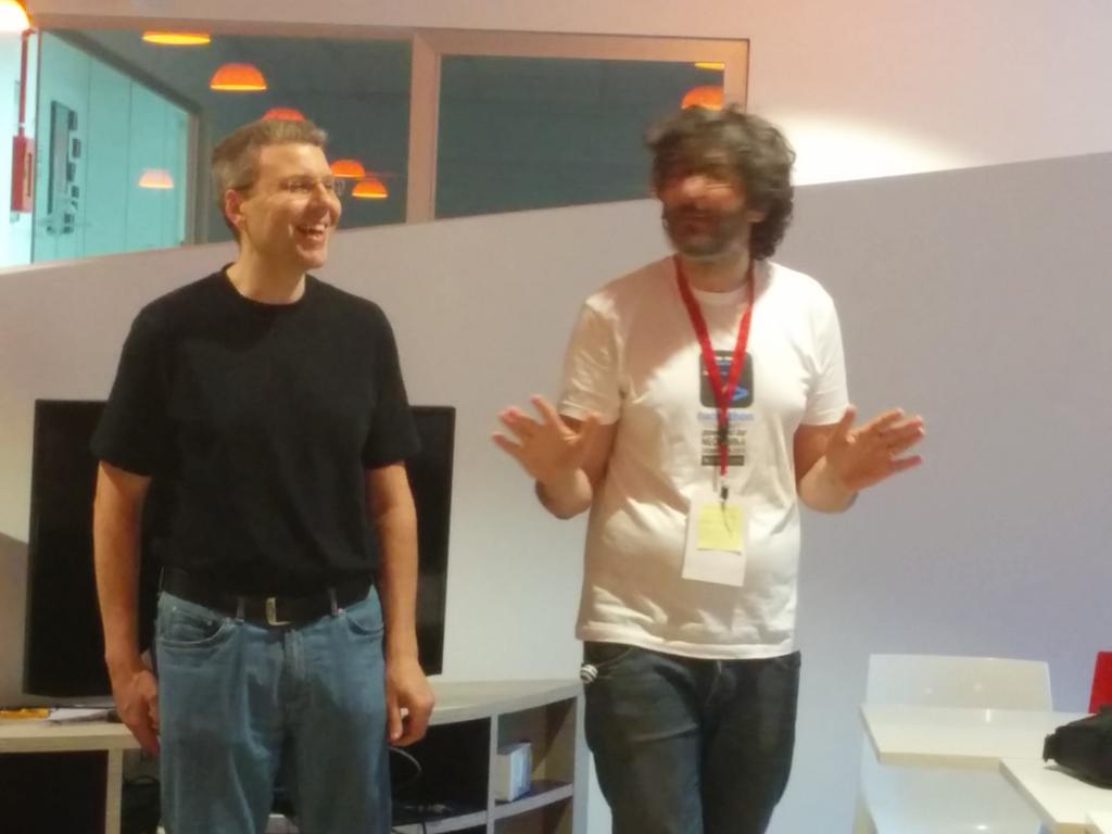 CodemotionIT's tweet image. "L'ultimo sparecchia tutto e mette a posto " @andreaferlito #hackdisabilities @Neomobile_Group