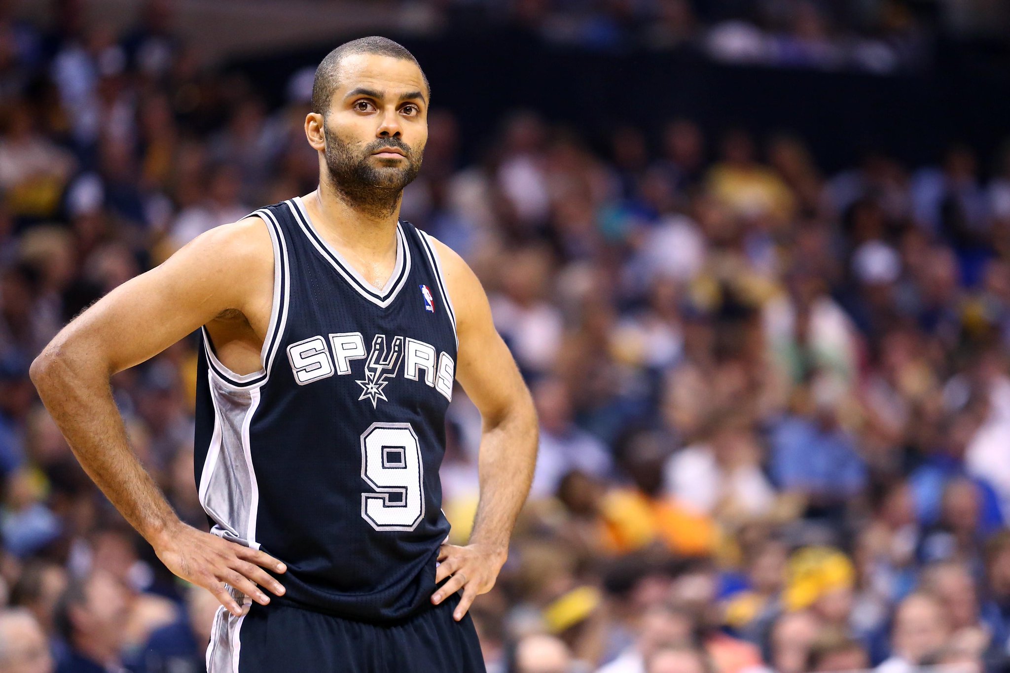 Happy Birthday to Tony Parker, who turns 33 today. 