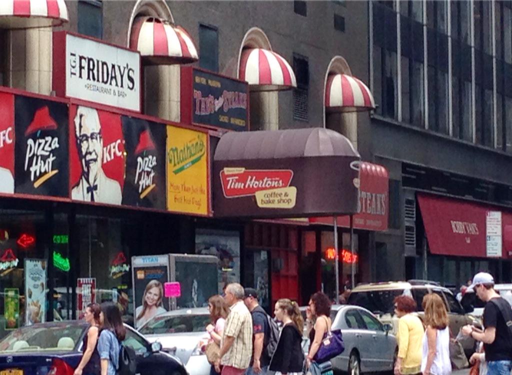 EricaBrecher's tweet photo. A @TimHortonsUS in #NYC?!?! Makes crossing the state feel more like home! #716represent #buffalove #wny @WGRZ http://t.co/j2yHJimKza