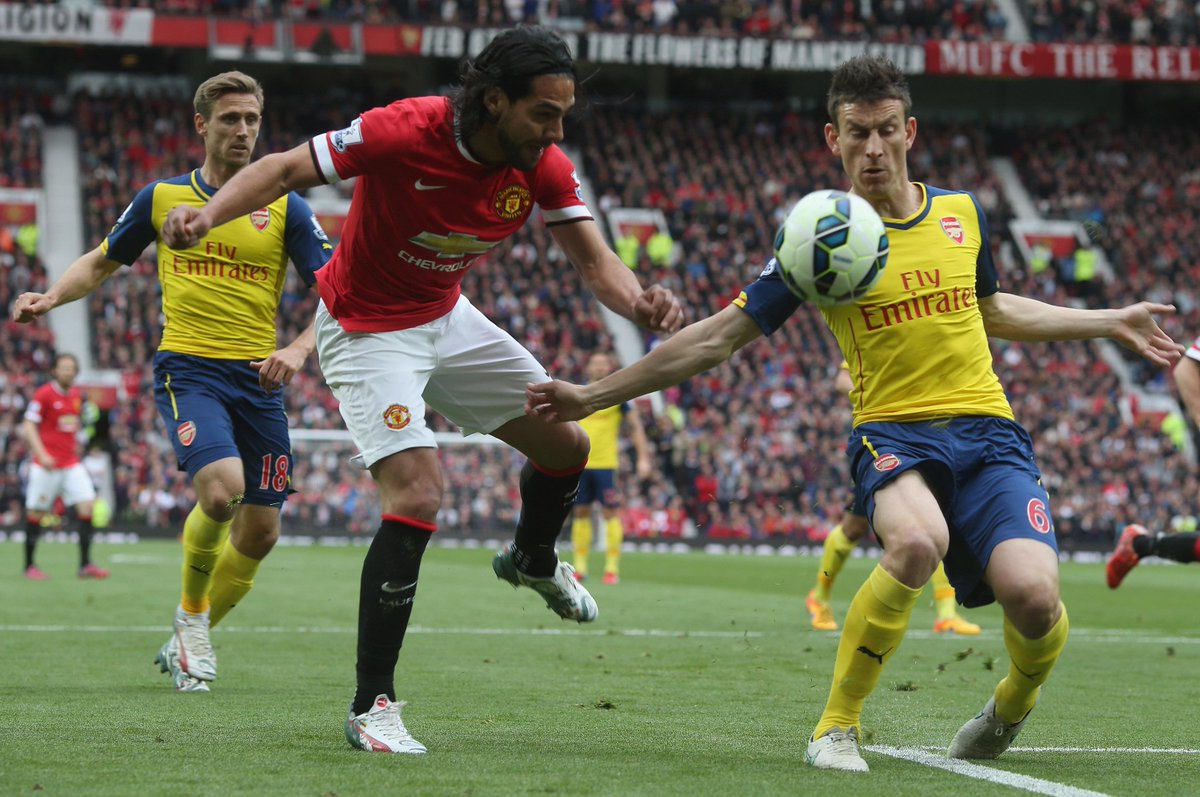 OfficialAFC_ID's tweet photo. RETWEET bila @6_LKOSCIELNY adalah man of the match pilihanmu di laga #MUFCvAFC http://t.co/uoWNcQ3pgE